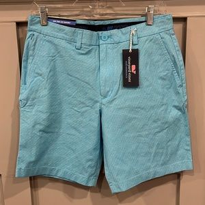 Vineyard Vines NWT On-The-Go shorts